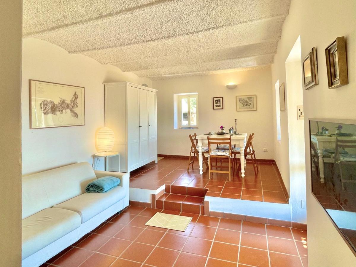 Aria Di Collina - Isola D'Elba Apartment Porto Azzurro Exterior photo