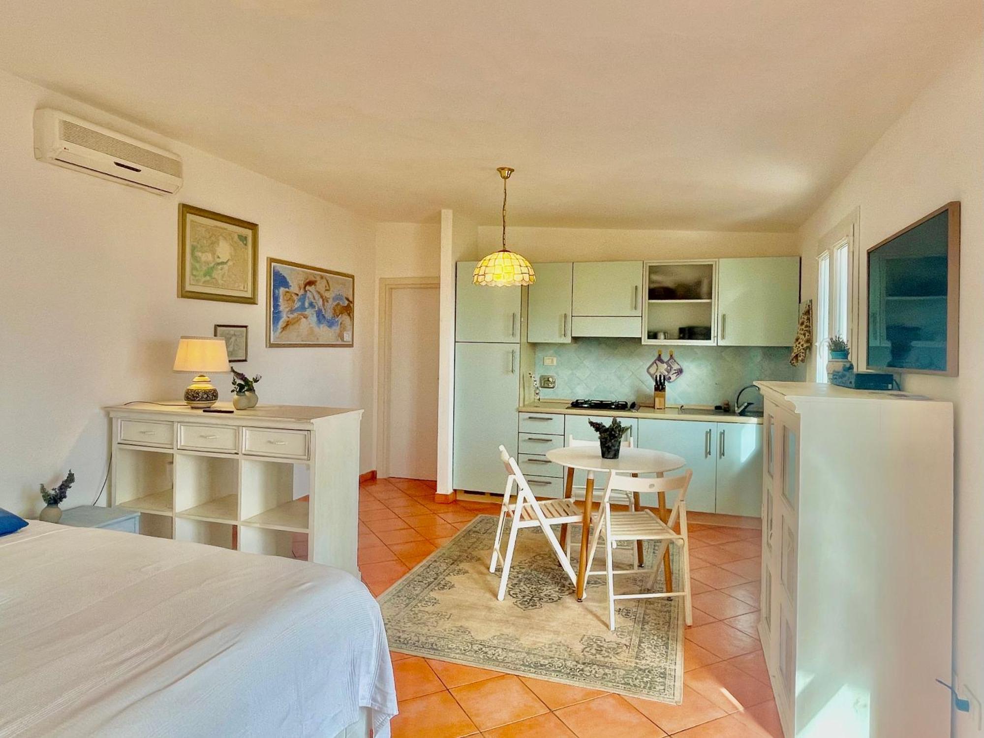 Aria Di Collina - Isola D'Elba Apartment Porto Azzurro Room photo